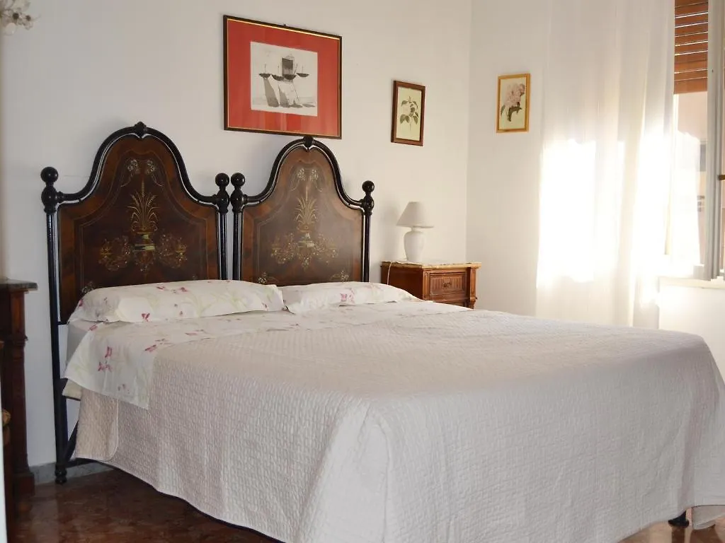 Bed & Breakfast A B C Bologna In B&B